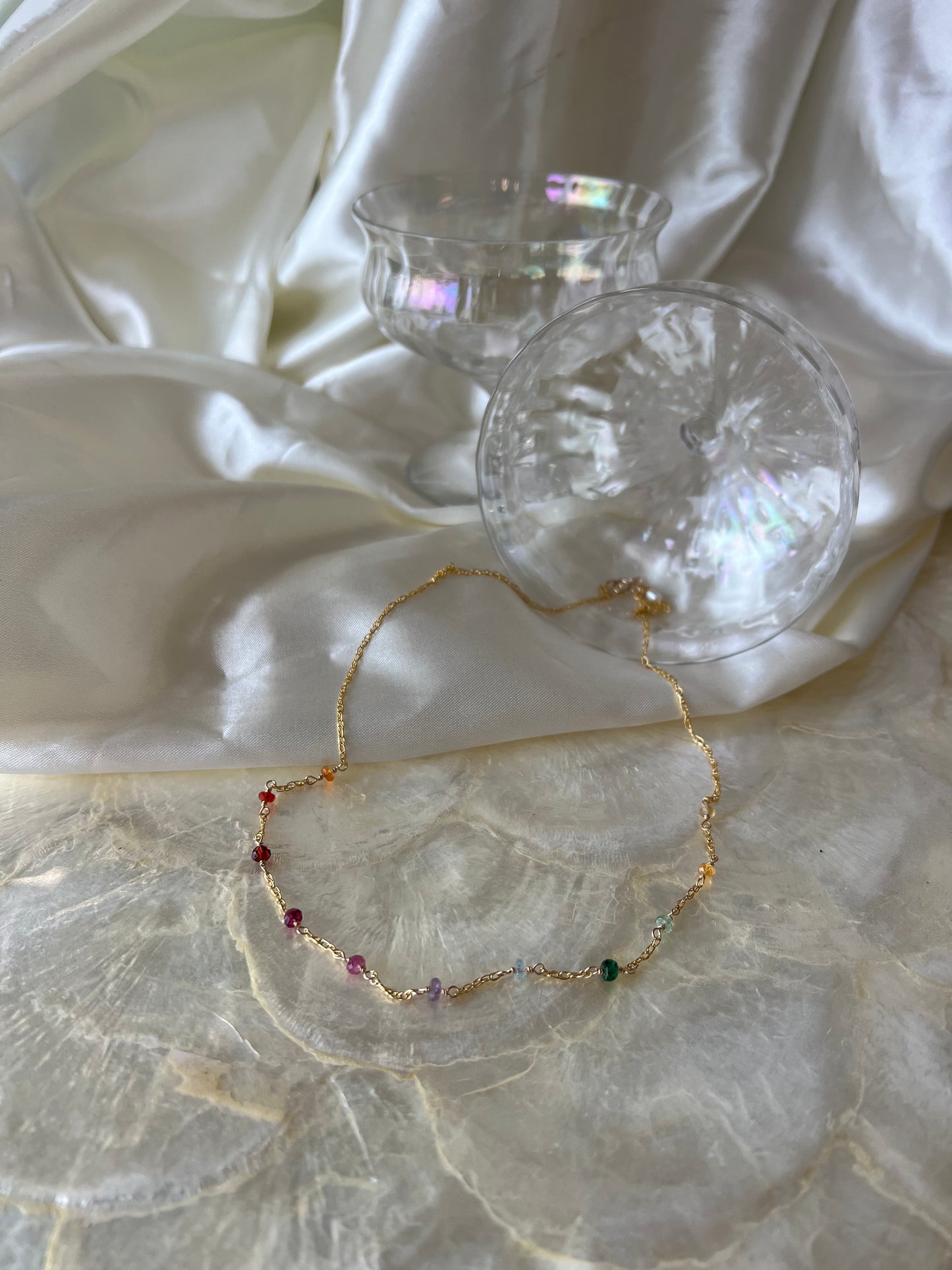Scattered Showers Rainbow Chain