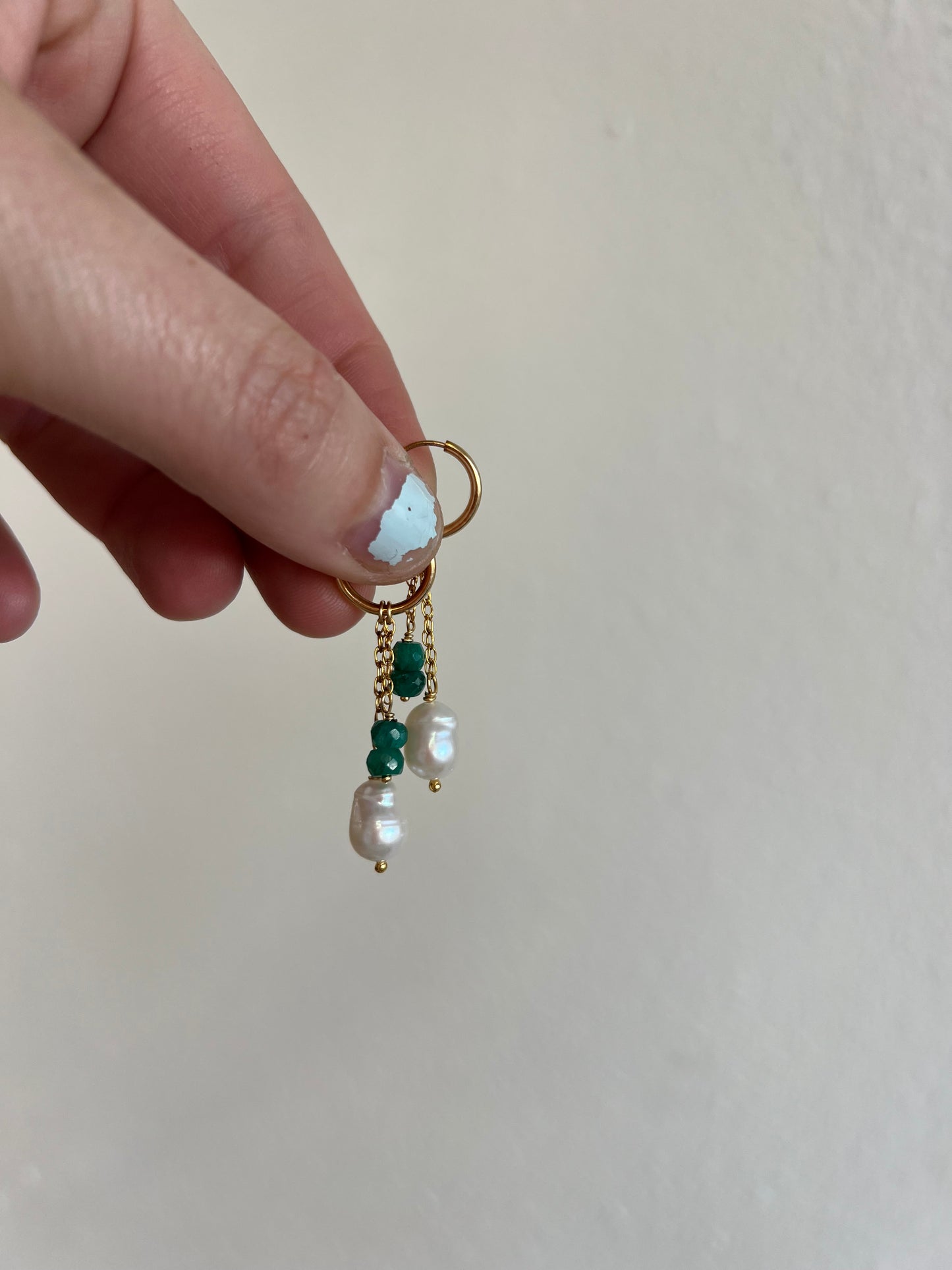Emerald Pearl Pinch Hoops