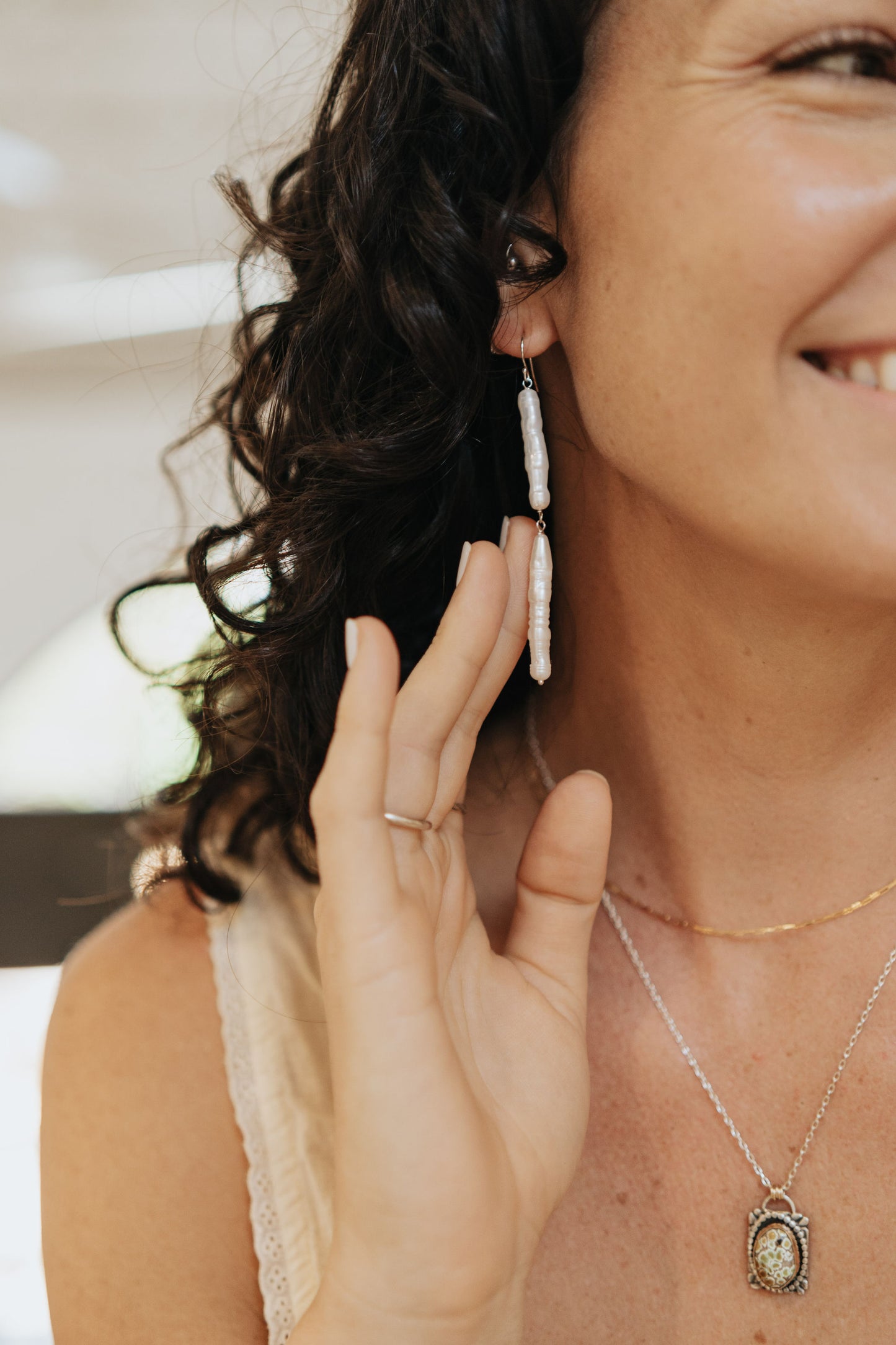 The Sway Pearls- Minimalist Earrings