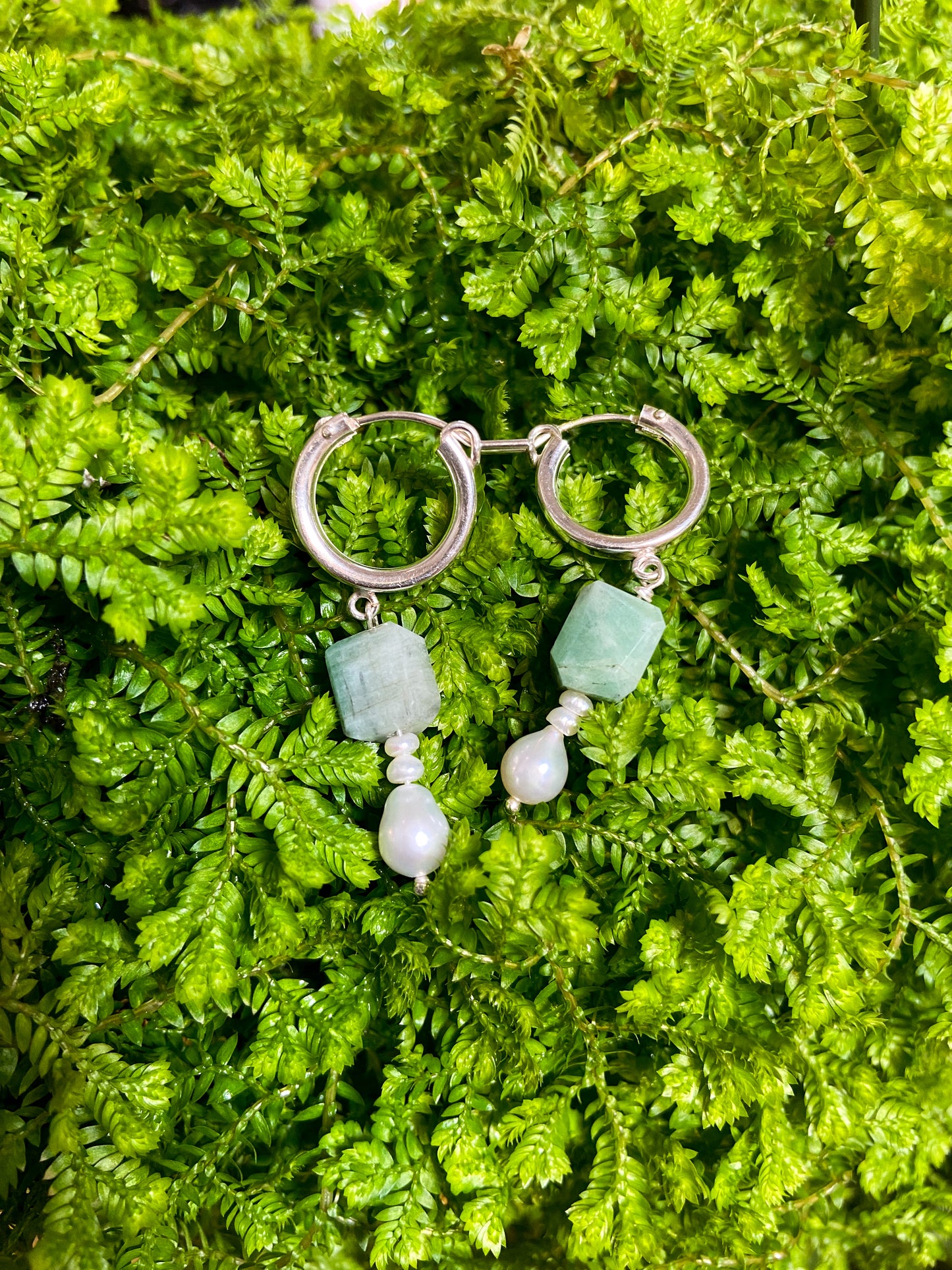 Emerald Gemmy Earrings