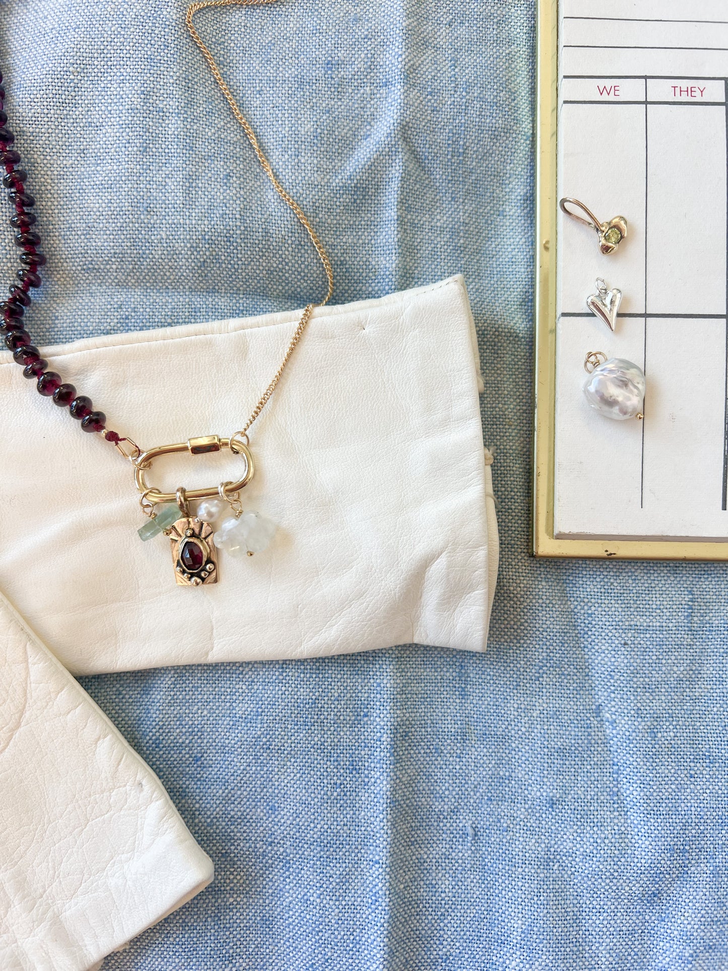 14k Gold Garnet Embellished La Puerta